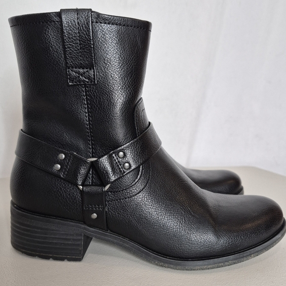 Frye and Co. Elodie Black Faux Leather Side Zip Combat / Moto Boot - Size 8 - Picture 1 of 15